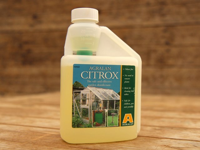 Can I use Citrix in a wooden-framed greenhouse?