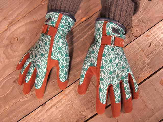 Love The Glove 'Deco' Ladies Gardening Gloves Questions & Answers