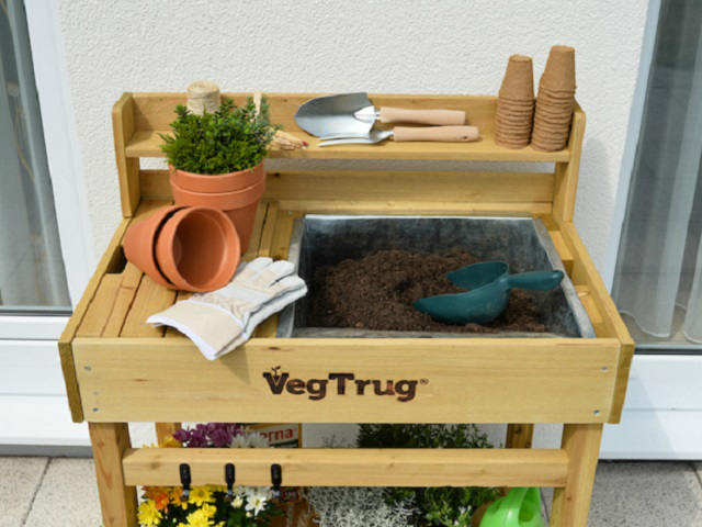 Vegtrug Deluxe Potting Bench Questions & Answers