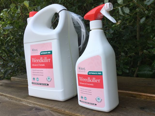 Can this product be used to kill weeds in a lawn, without killing the grass?