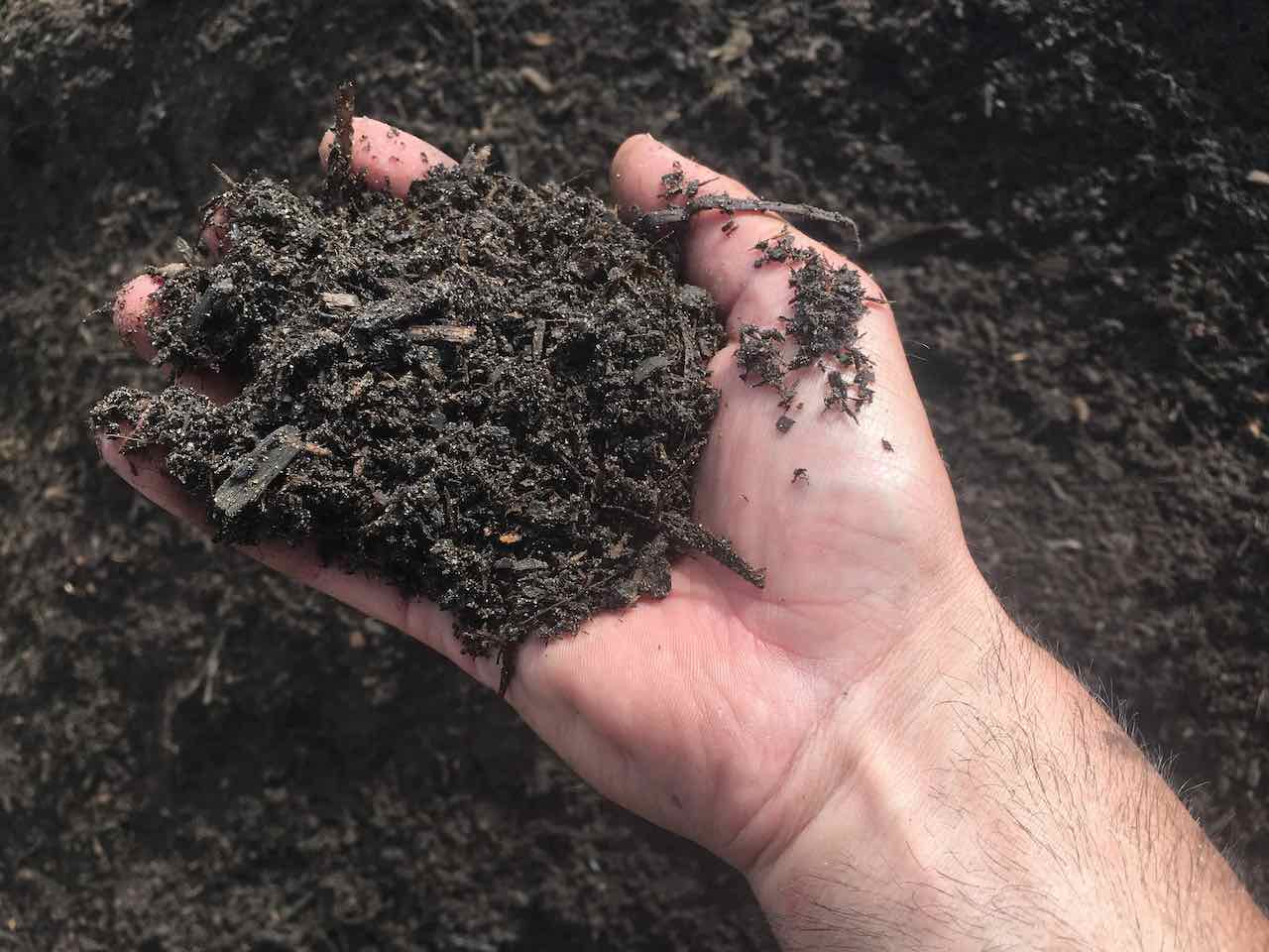 Pallet of Organic Compost Mix in 25kg bags - England & Wales Delivery Only Questions & Answers
